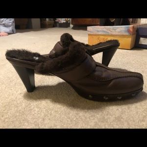 Stuart weitzman furclog